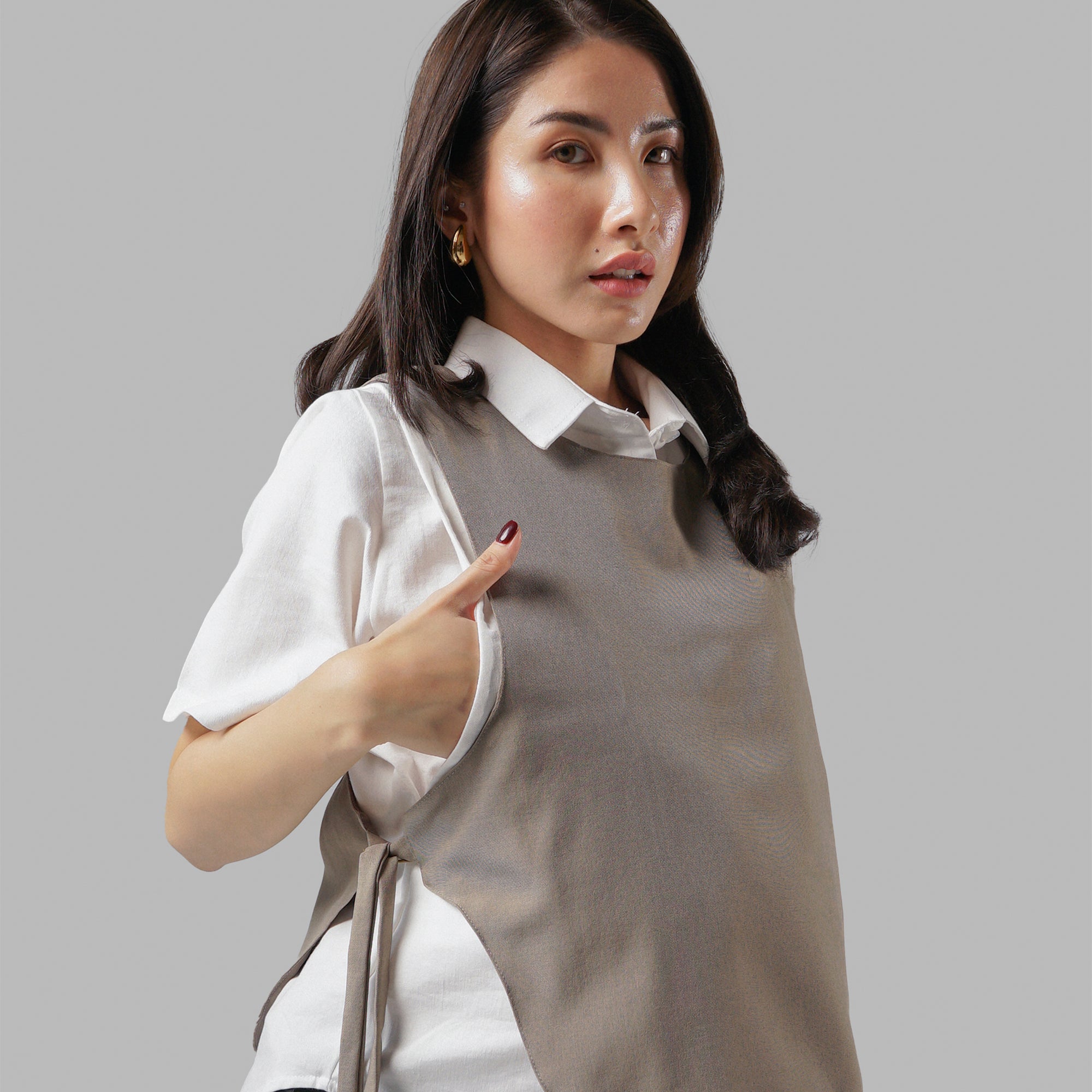 Maeva Short Sleeve Shirt in Taupe