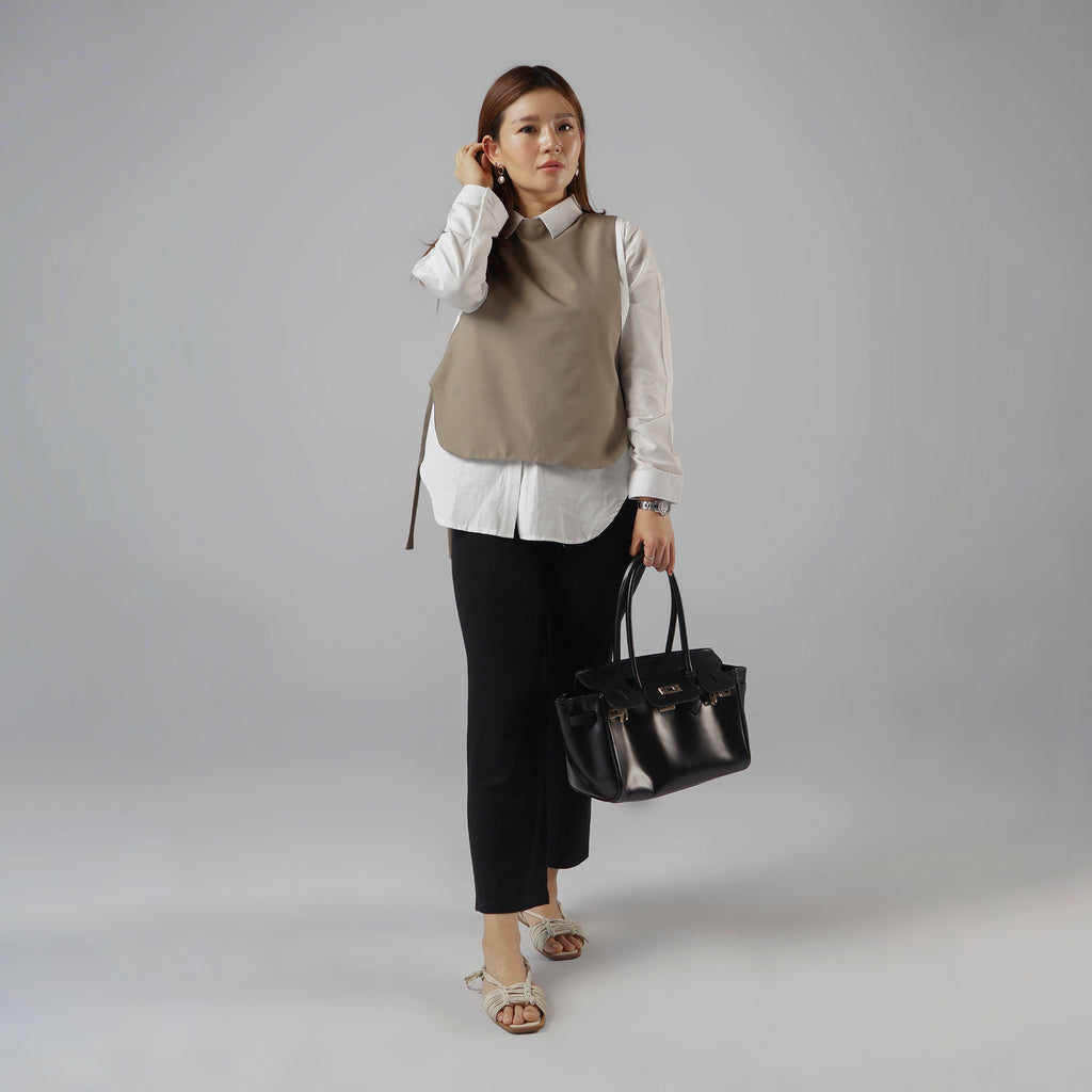 Maeva Long Sleeve Shirt in Taupe