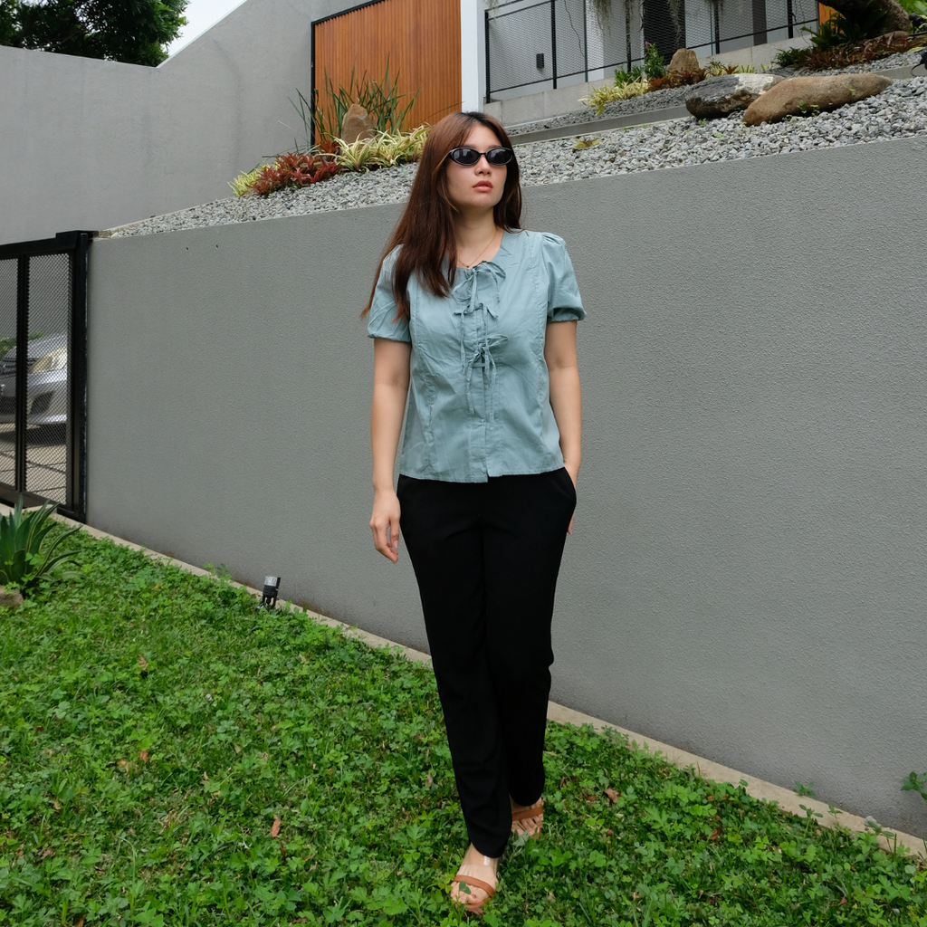 Alby Nursing Bow Top in Sapphire