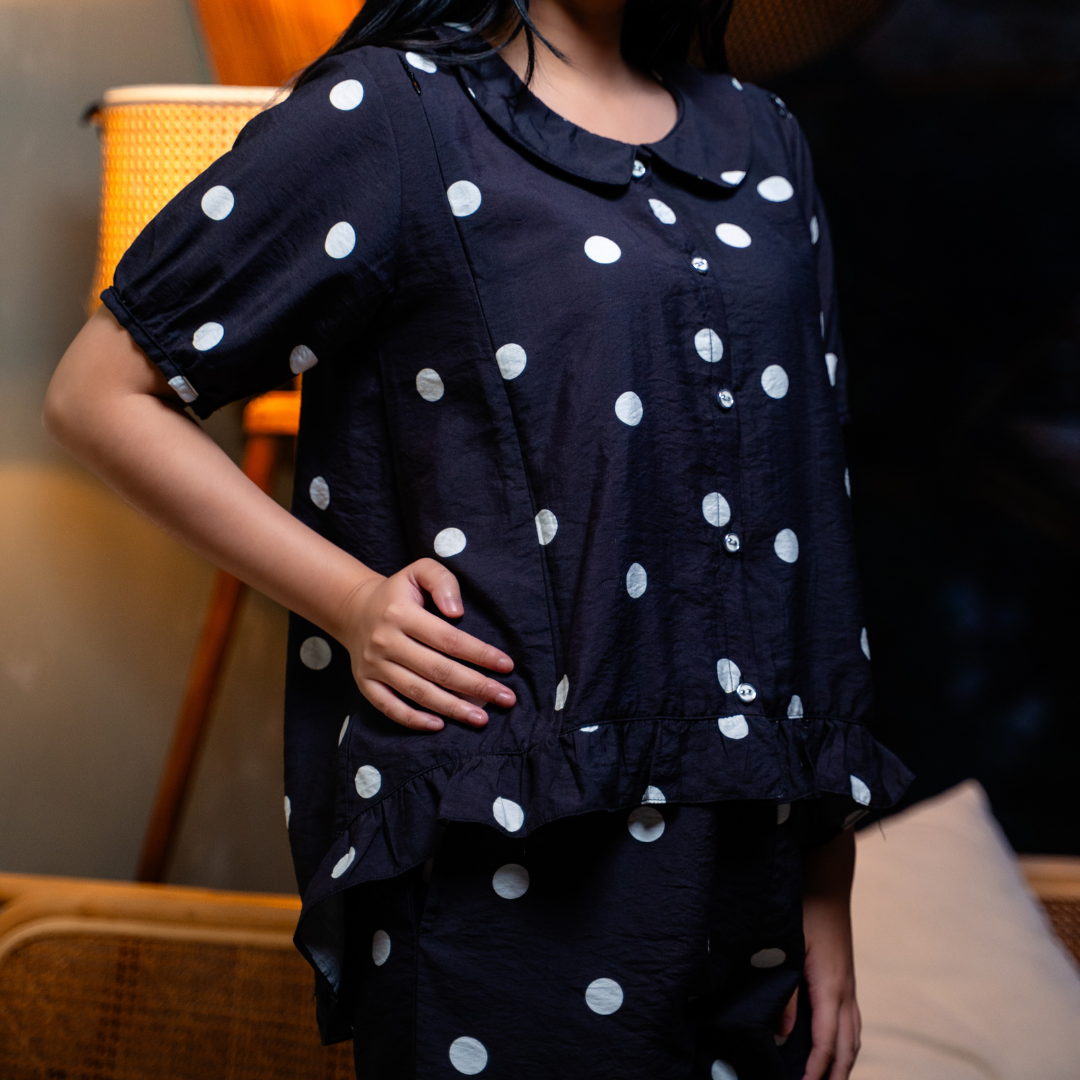 Emika Nursing Pajama Set in Black