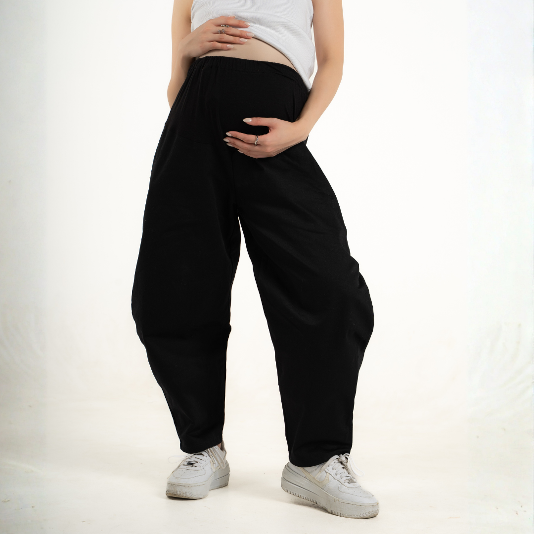 Tricia Essential Barrel Pants in Black