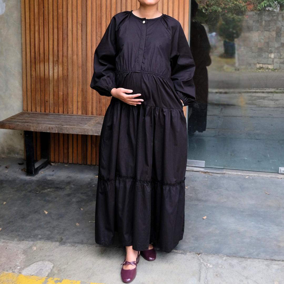 Chayara Ruffle Gamis in Black