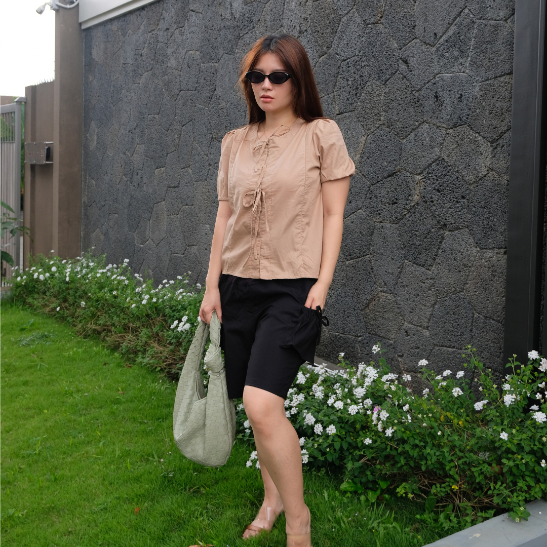 Alby Nursing Bow Top in Tan