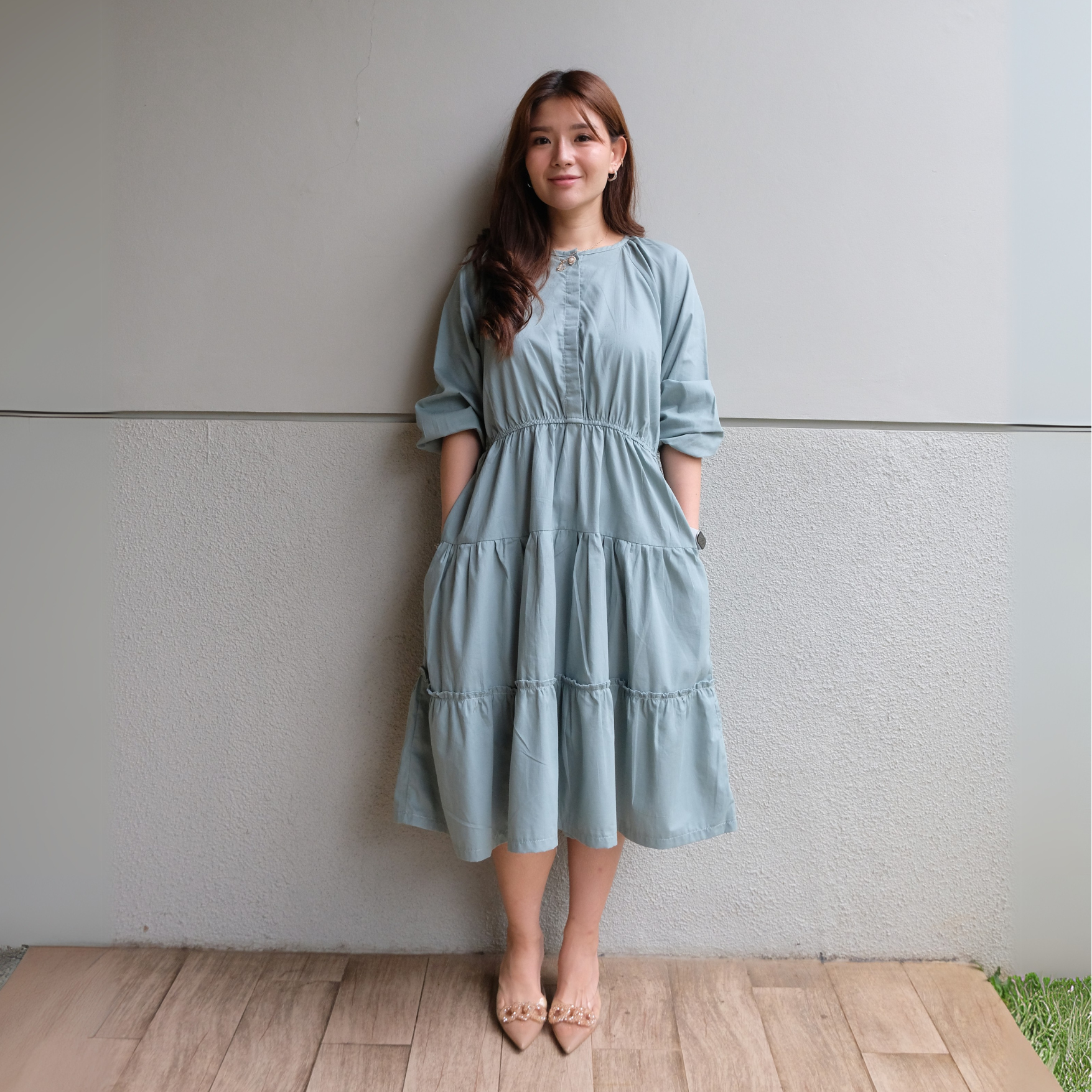 Chayara Ruffle Midi Dress in Sapphire