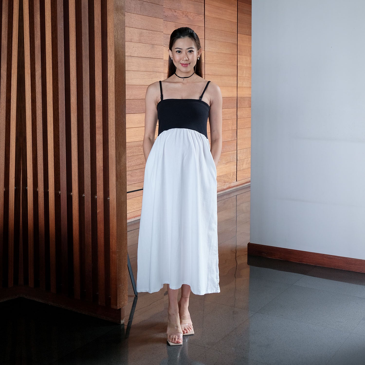 Amy Nursing & Maternity Dress in White