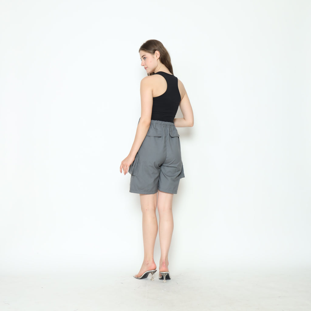 Alice Mid-Rise Shorts in Grey