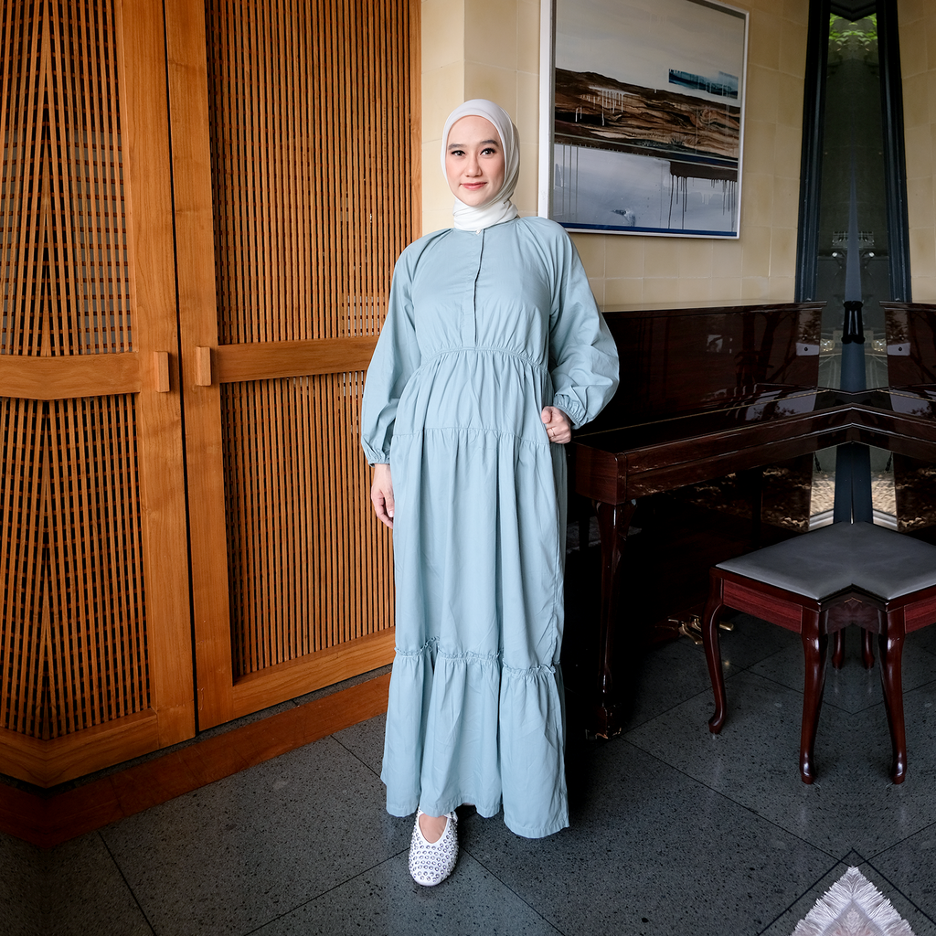 Chayara Ruffle Gamis in Sapphire