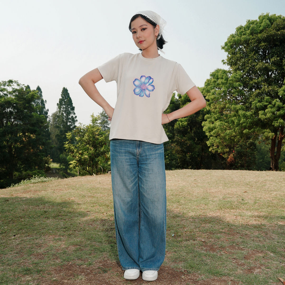 Bloom Nursing Tee in Sand