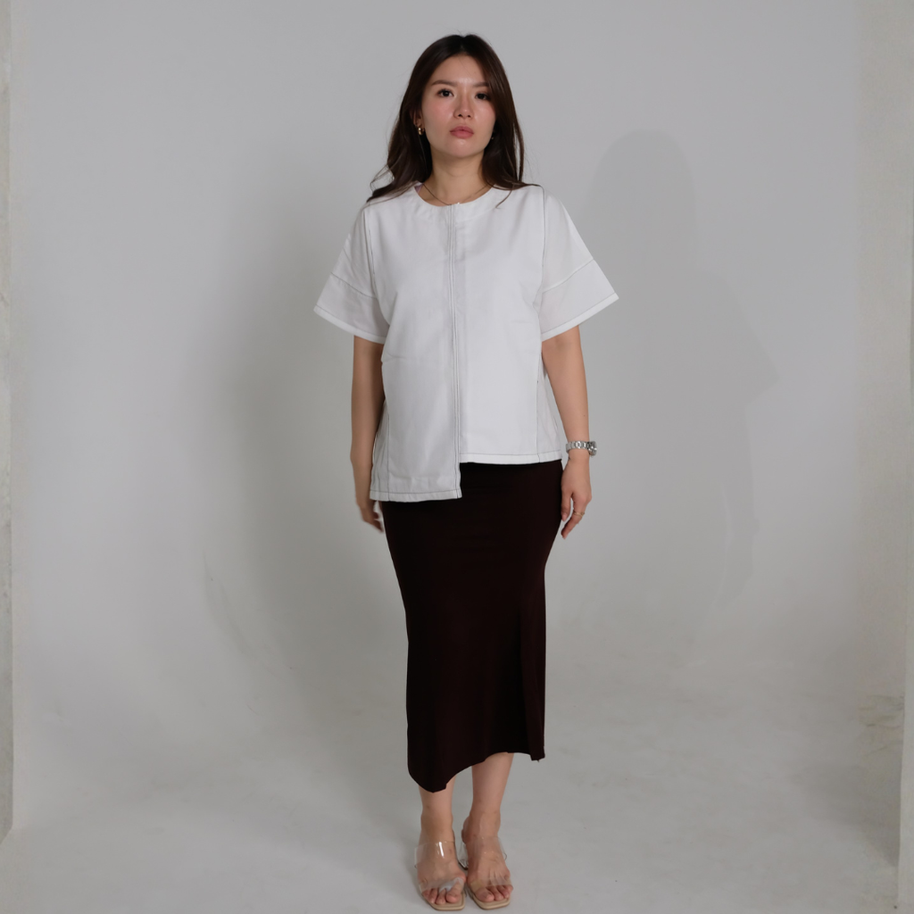 Mari Nursing Panel Top in White