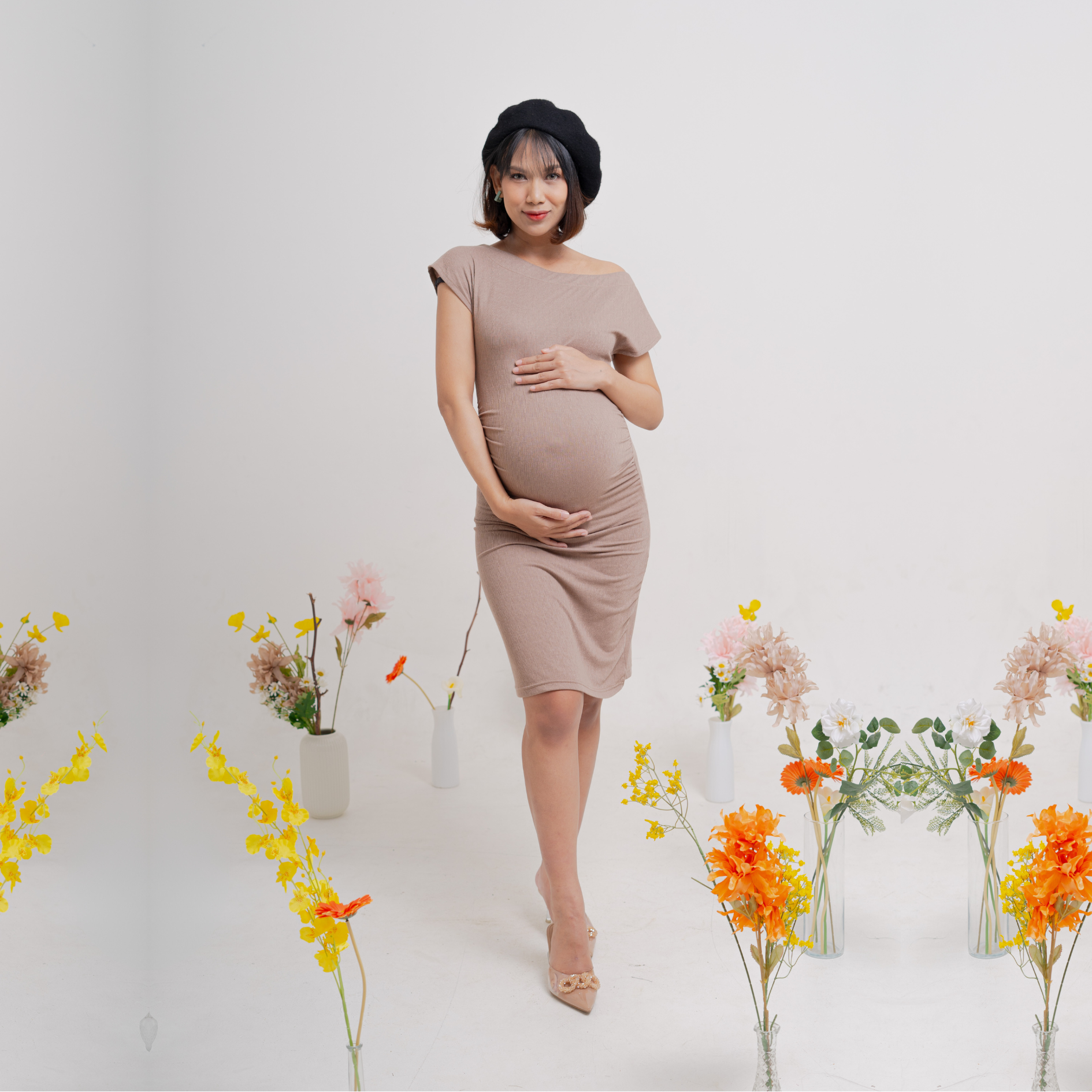 Jasmin Maternity Dress in Peanut