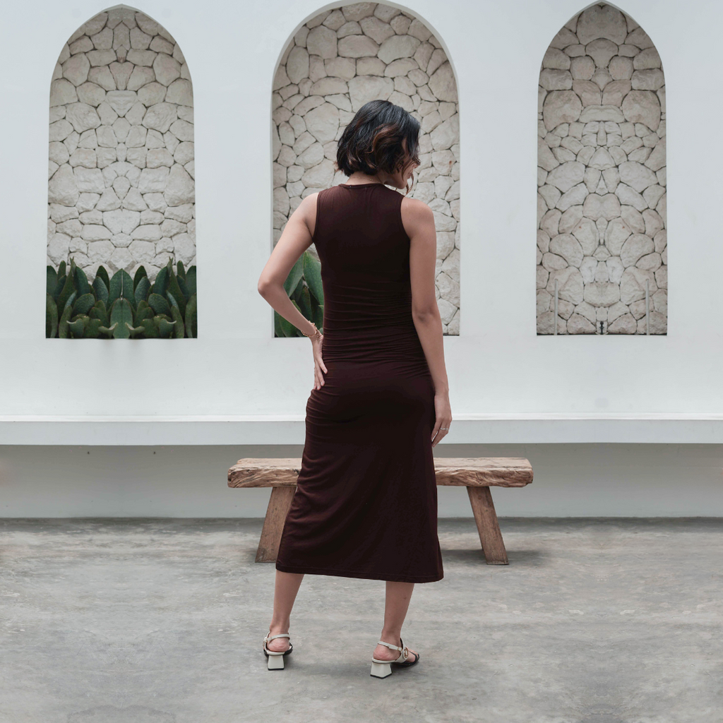 Penelope Bodyfitted Dress in Choco Bar