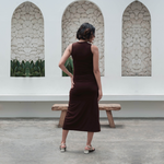 Muat gambar ke penampil Galeri, Penelope Bodyfitted Dress in Choco Bar

