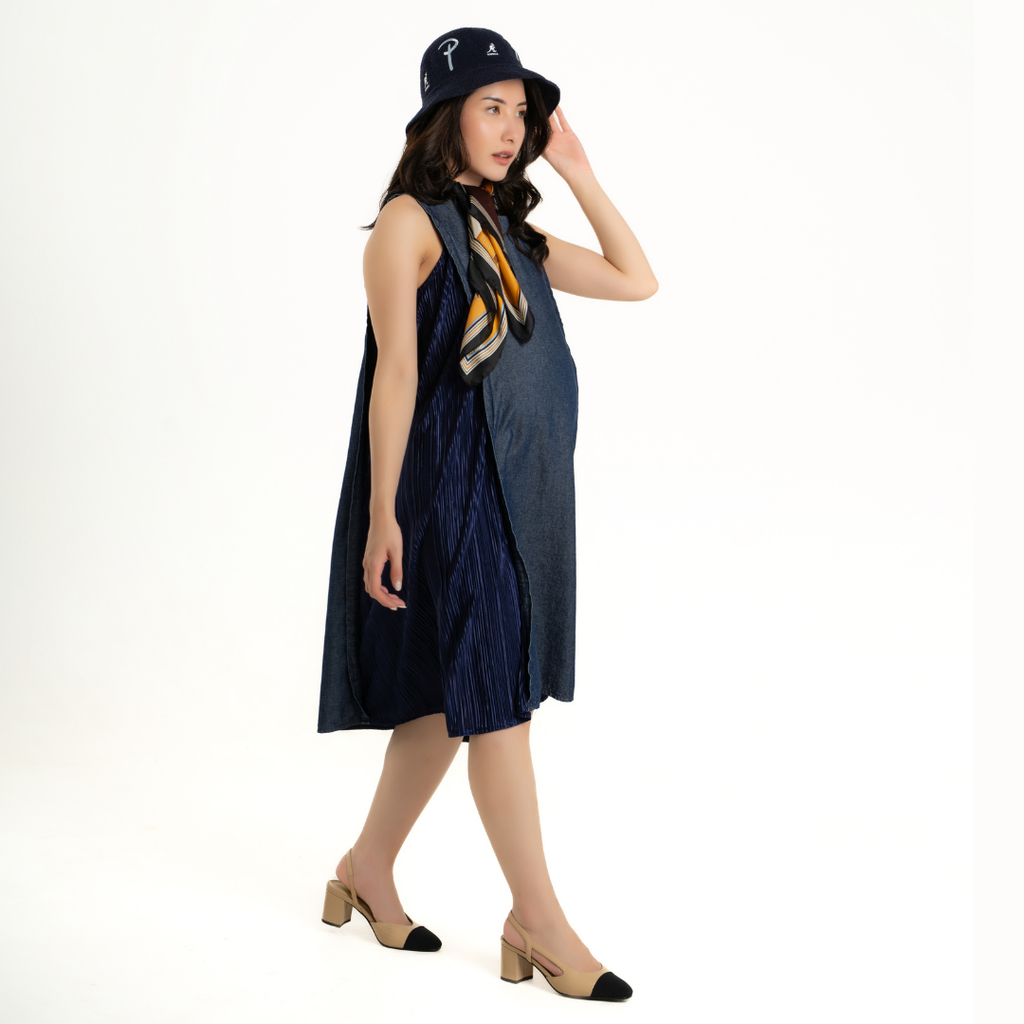 Aurelia Contrast Nursing & Maternity Dress in Vintage Blue