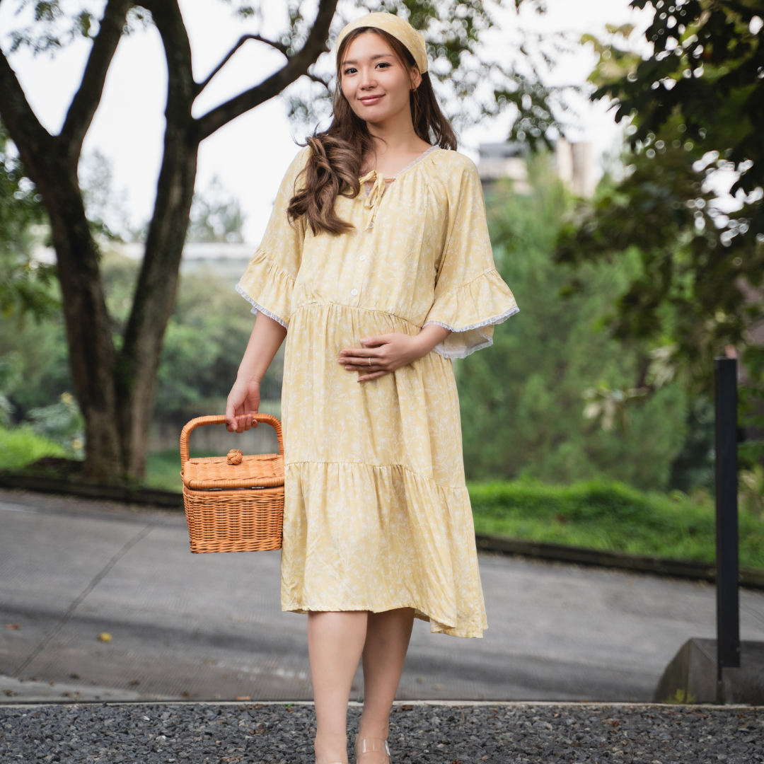 Mieko Nursing Lounge Dress in Golden Bloom