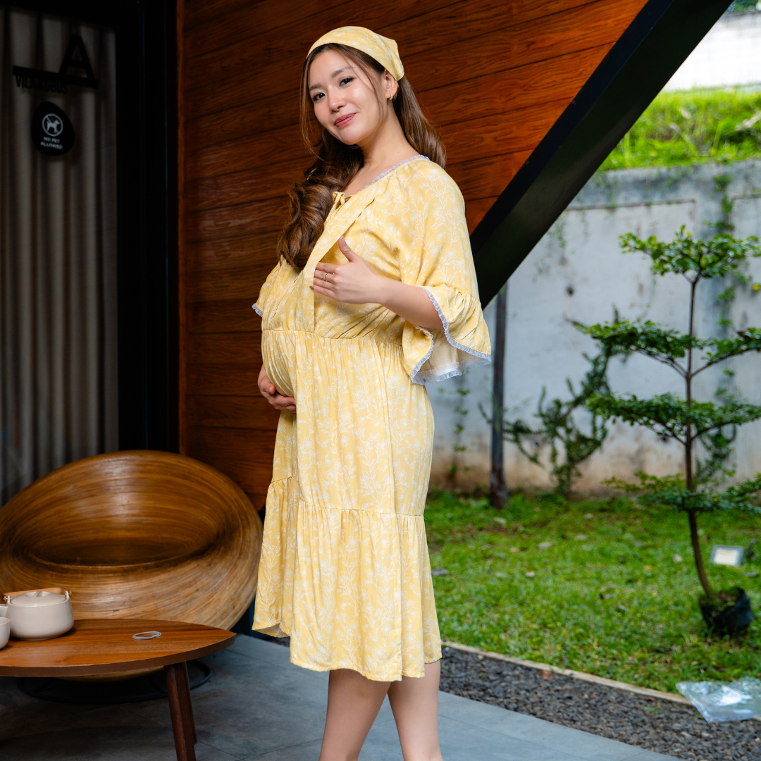 Mieko Nursing Lounge Dress in Golden Bloom