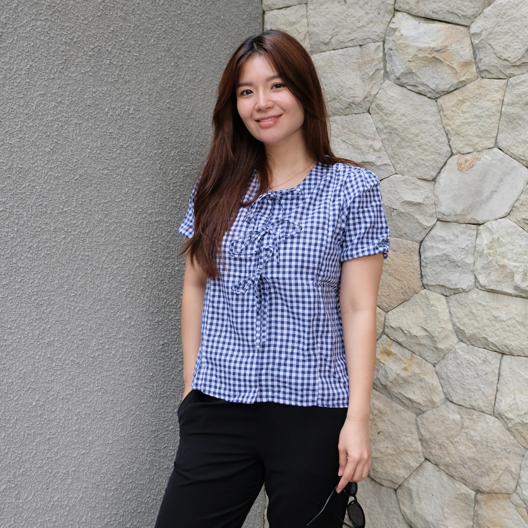 Alby Square Nursing Bow Top in Navy