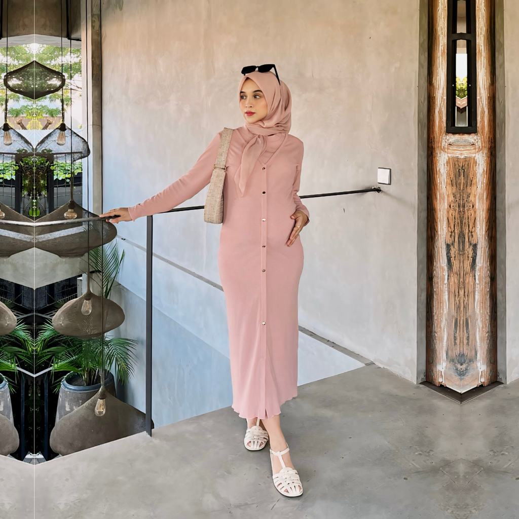 Selma Nursing Dress In Bubblegum Pink