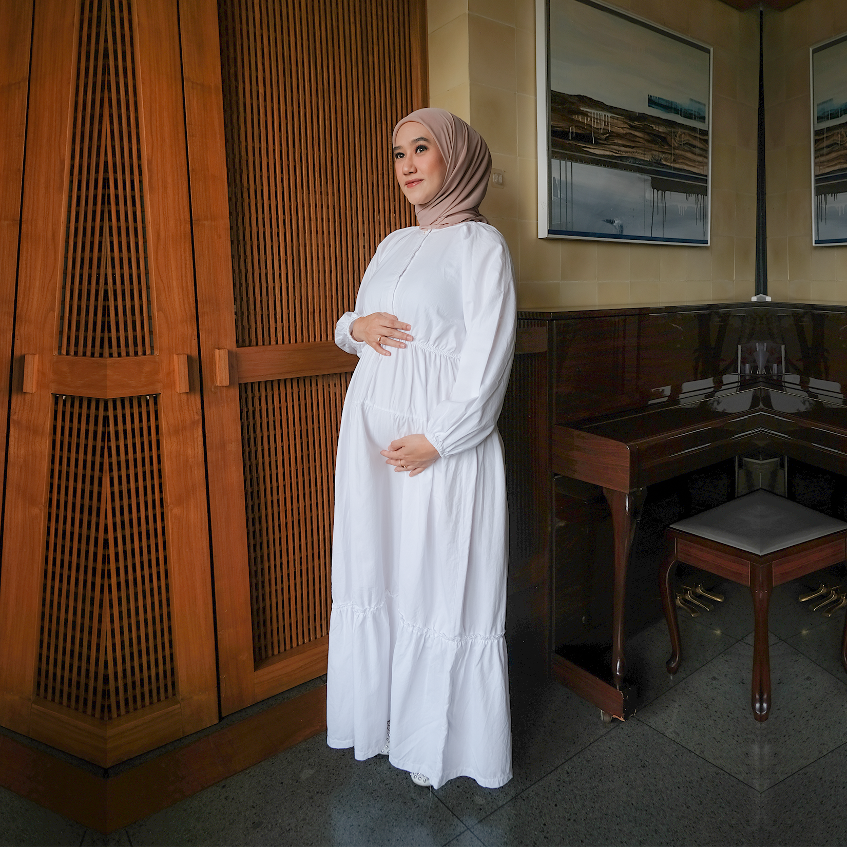 Chayara Ruffle Gamis in White