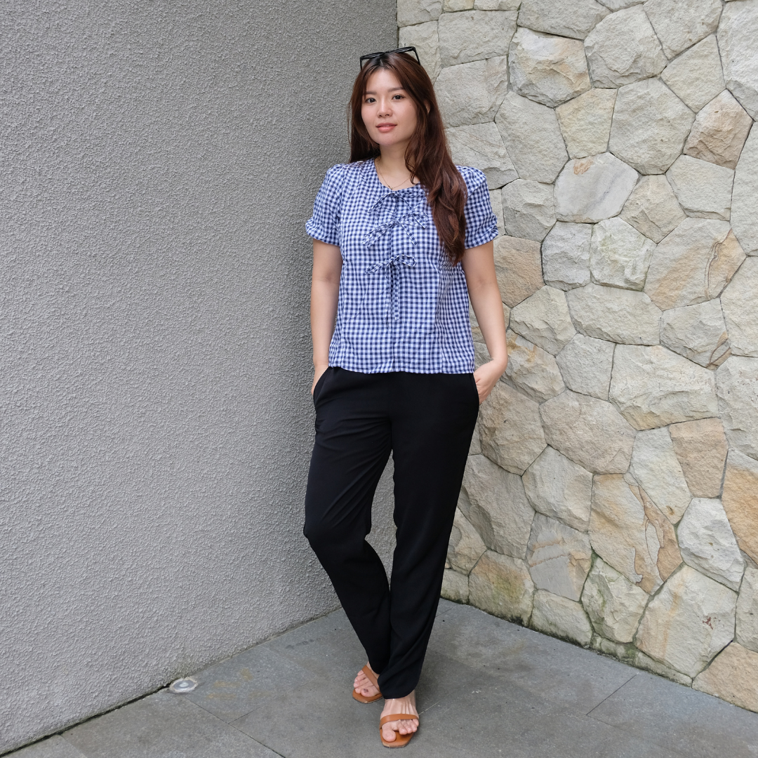 Alby Square Nursing Bow Top in Navy