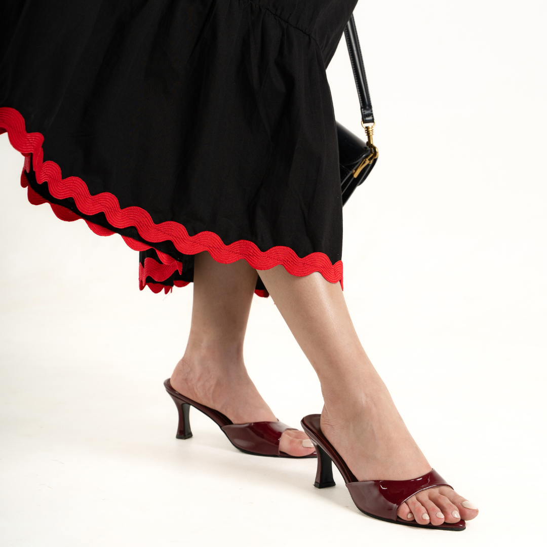 Rosabelle Signature Nursing & Maternity Dress in Deep Noir