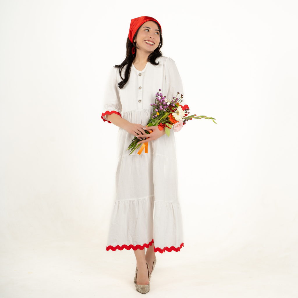 Rosabelle Signature Nursing & Maternity Dress in Cloud White