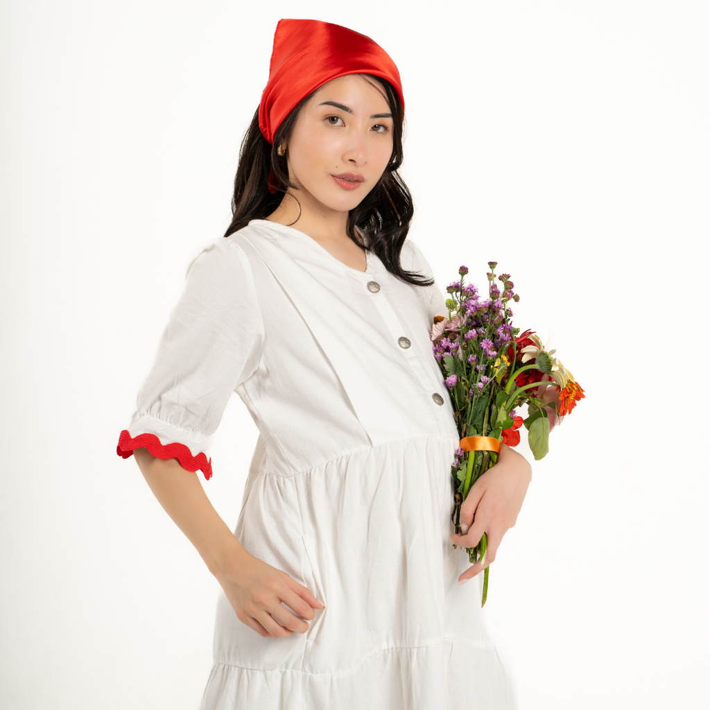 Rosabelle Signature Nursing & Maternity Dress in Cloud White