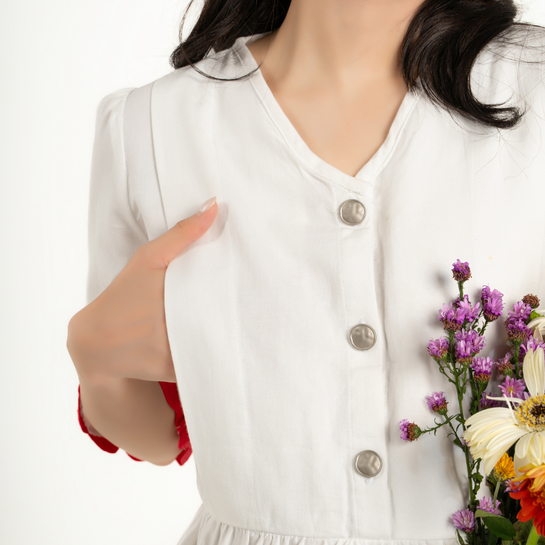 Rosabelle Signature Nursing & Maternity Dress in Cloud White