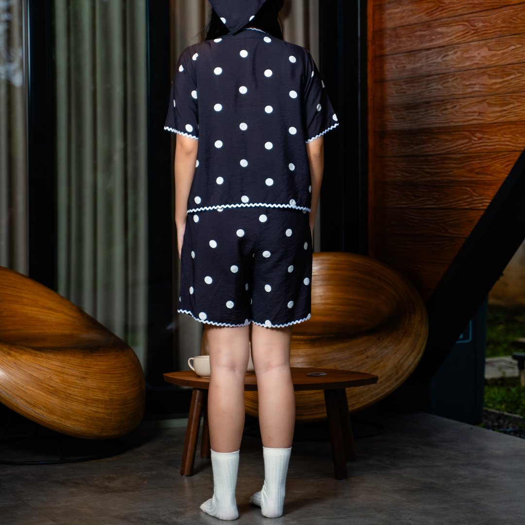 Kaiyo Polka Dot Pajama Set in Black