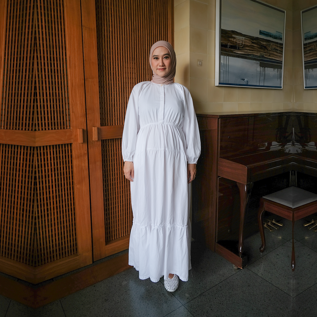 Chayara Ruffle Gamis in White