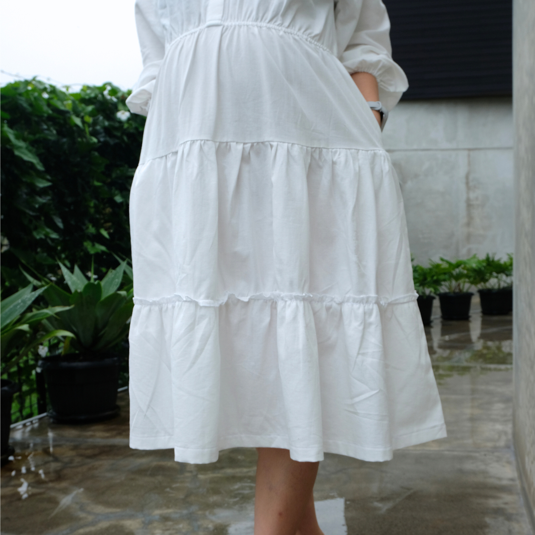 Chayara Ruffle Midi Dress in White