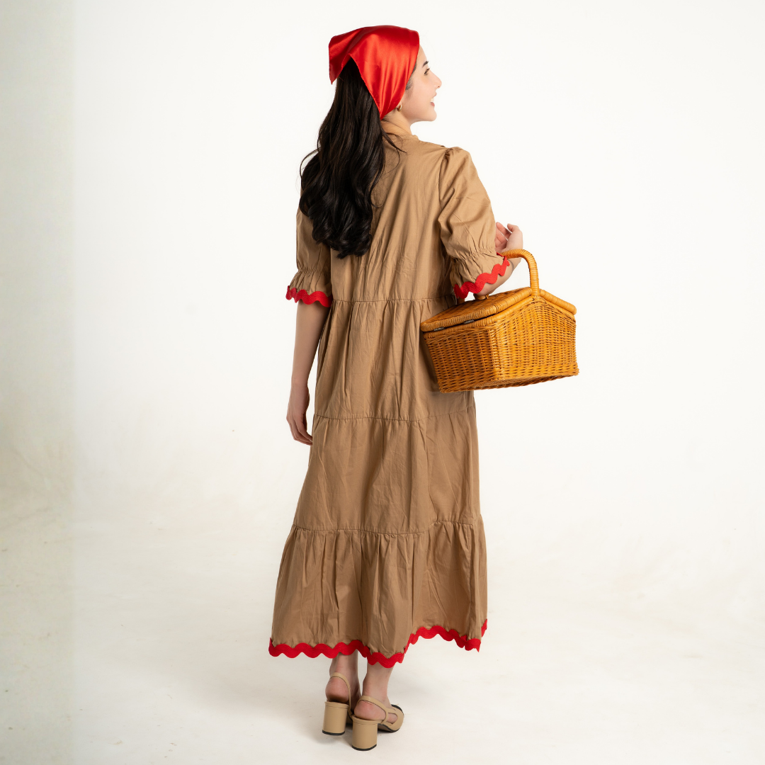 Rosabelle Signature Nursing & Maternity Dress in Toasted Oat