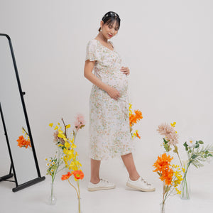 Freesia Maternity Dress in Light Floral