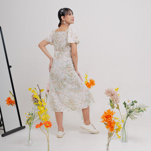 Freesia Maternity Dress in Light Floral