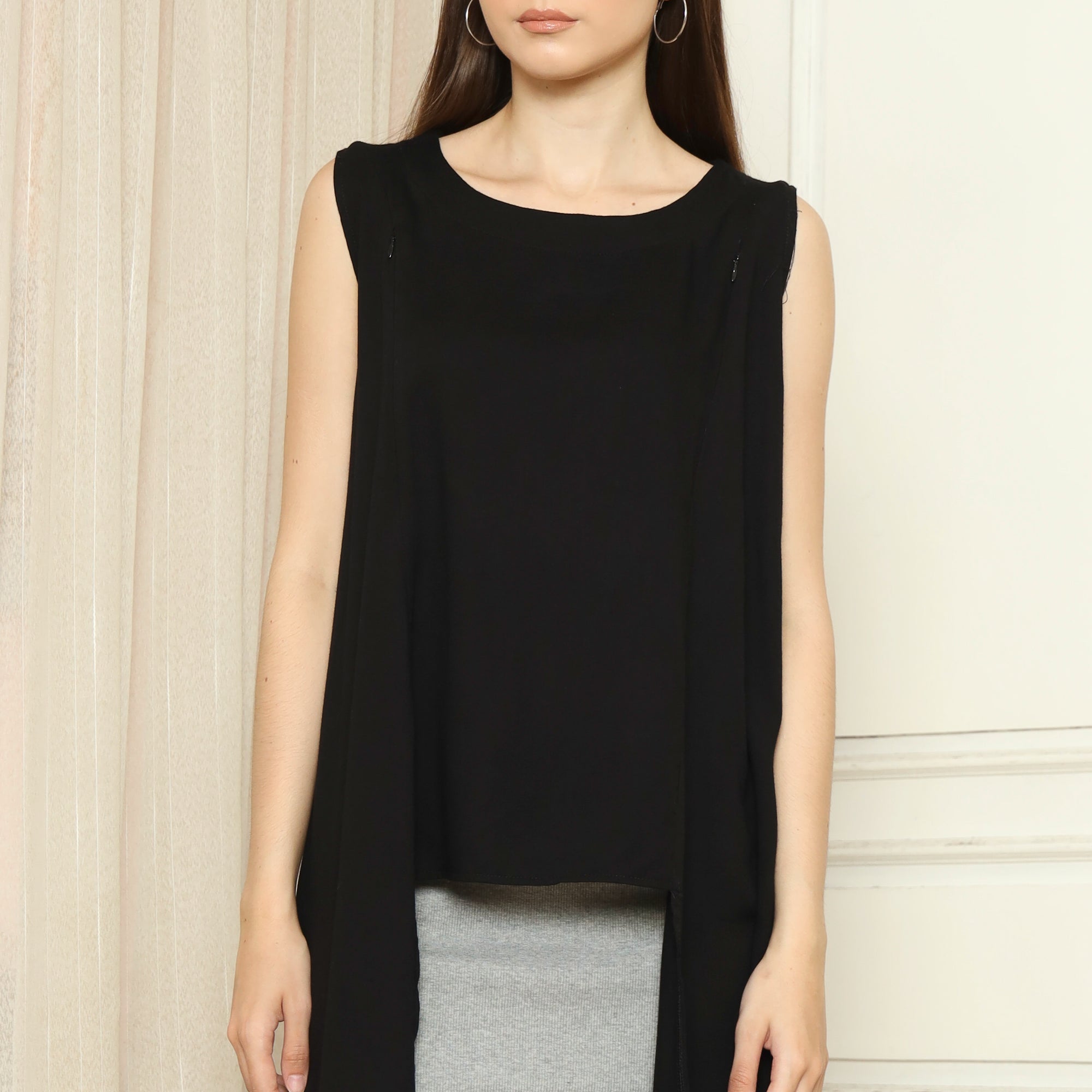 Claire Loose Nursing Top in Black