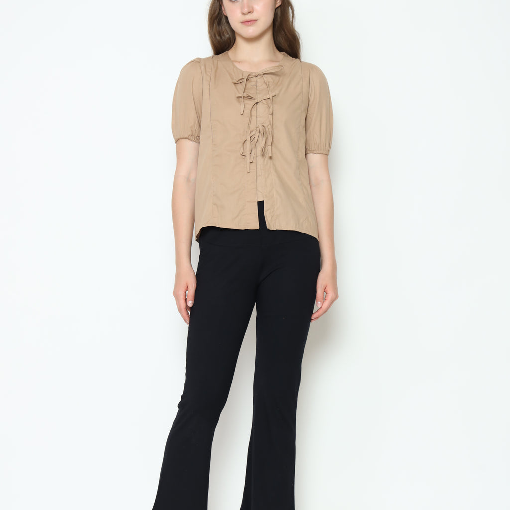 Alby Nursing Bow Top in Tan