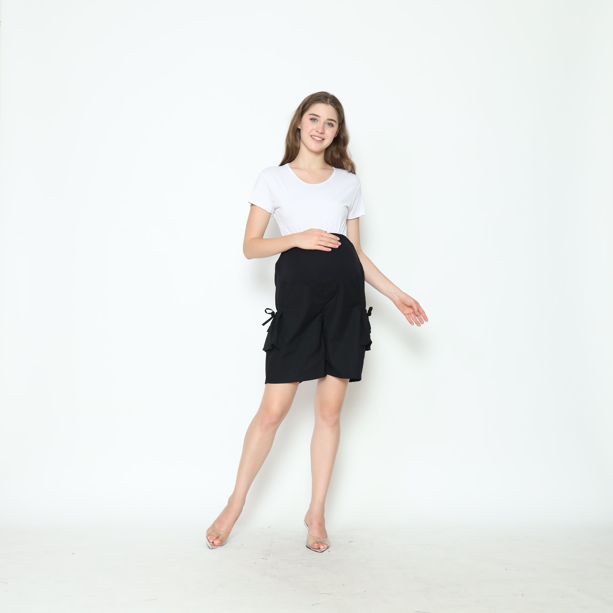Alice Mid-Rise Shorts in Black