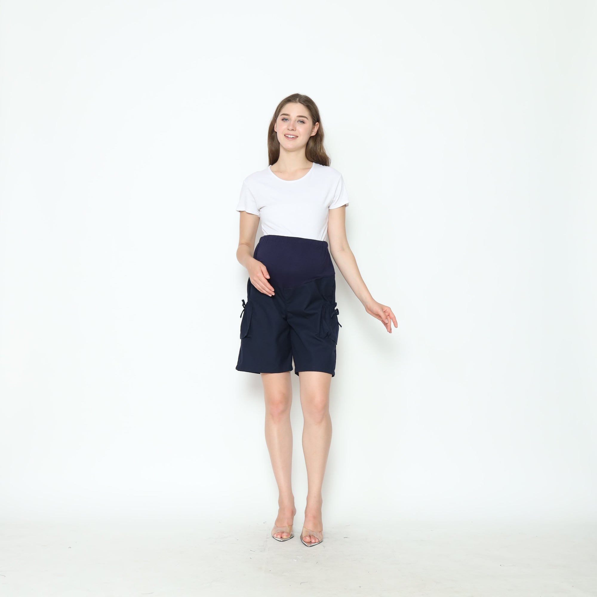 Alice Mid-Rise Shorts in Navy