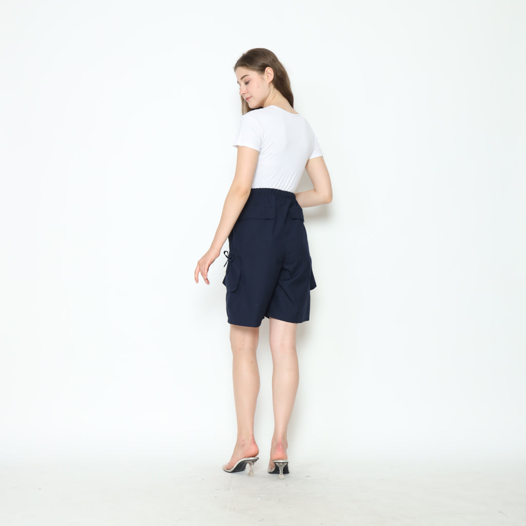 Alice Mid-Rise Shorts in Navy