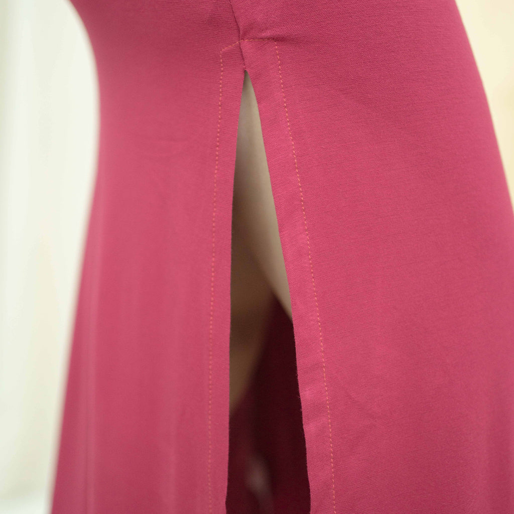 Joelle Bodyfitted Dress in Ruby Red