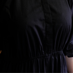 Muat gambar ke penampil Galeri, Chayara Ruffle Midi Dress in Black
