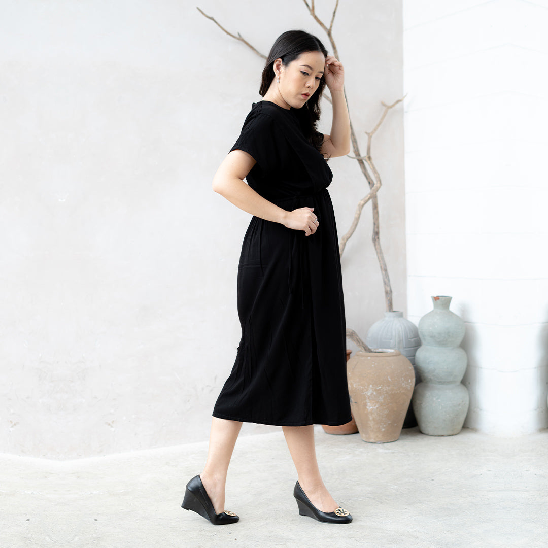 Kanna Nursing Dress in Black
