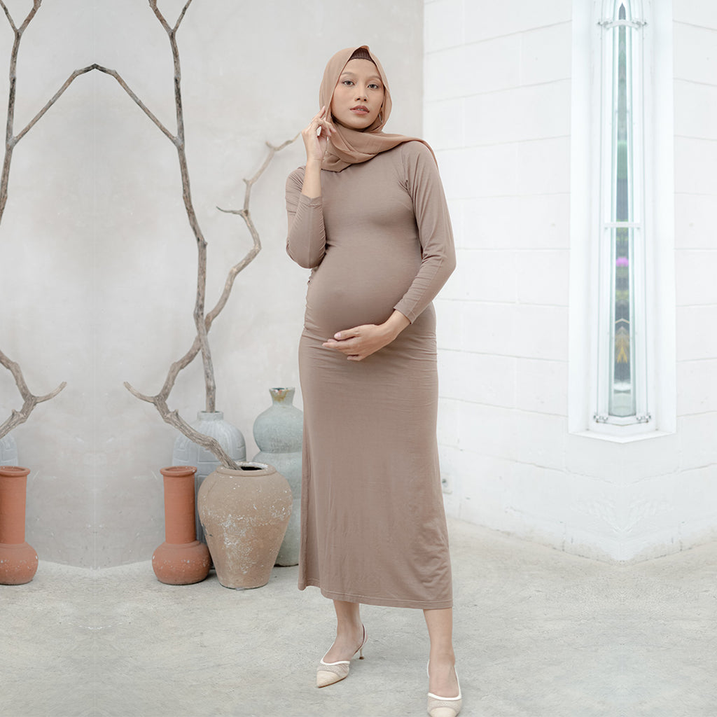 Liliana Bodyfitted Dress in Cognac